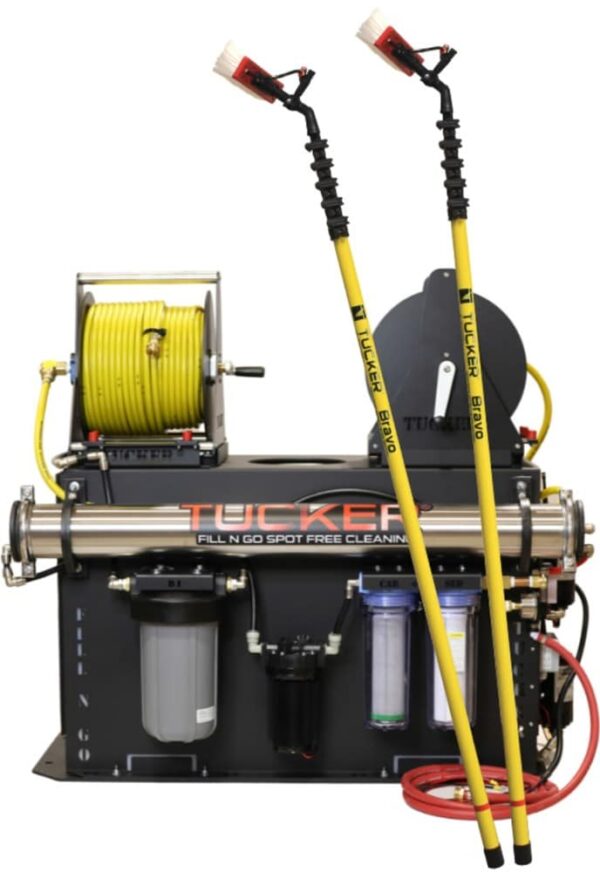 TUCKER® Water Fed Pole 30' Dual User Fill N Go